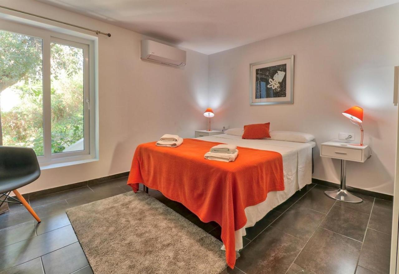 מיחאס Nice And Spacius Villa Near Fuengi מראה חיצוני תמונה