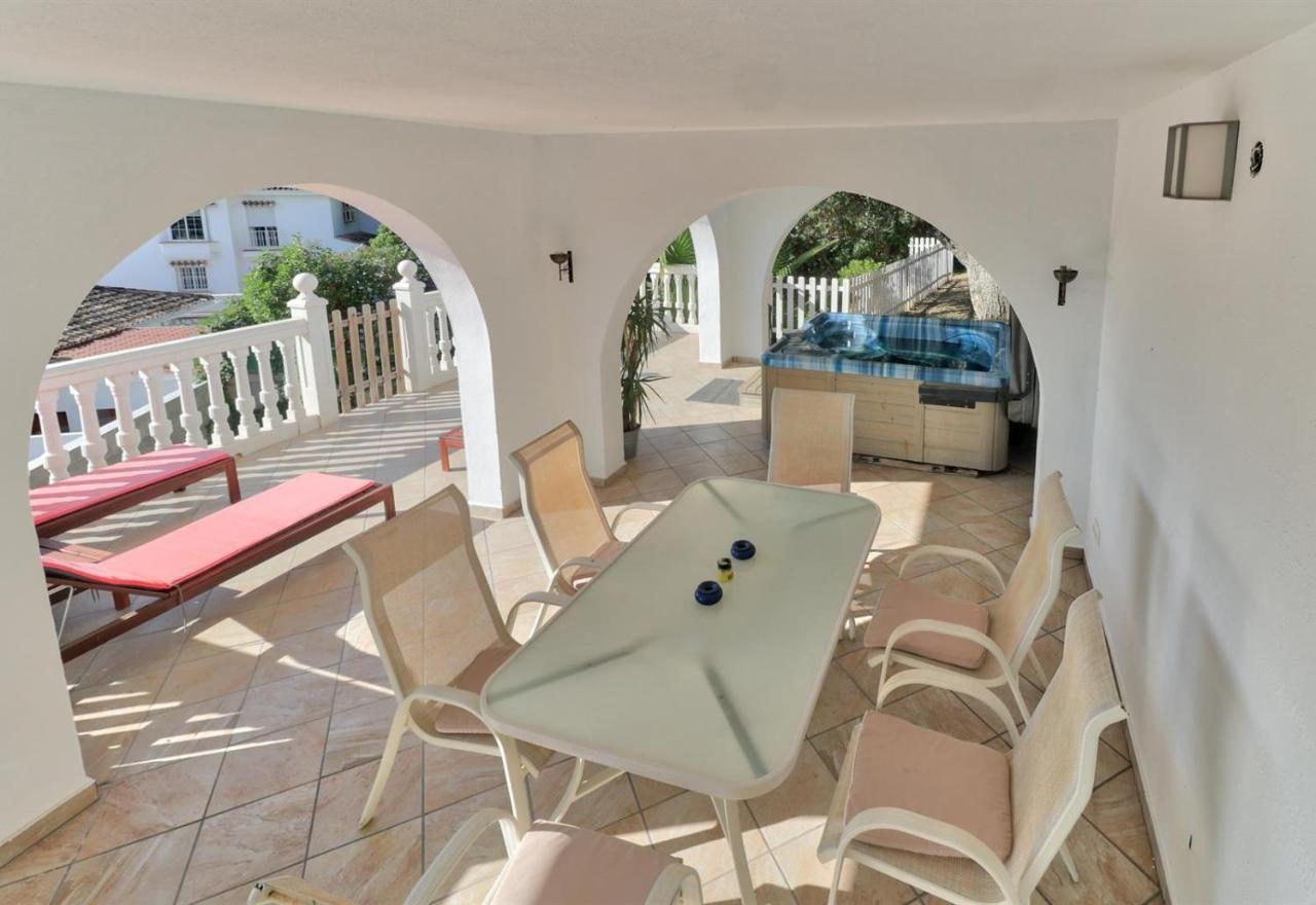 מיחאס Nice And Spacius Villa Near Fuengi מראה חיצוני תמונה
