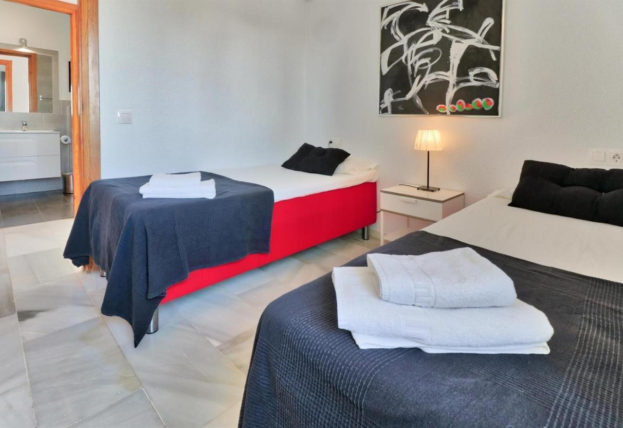 מיחאס Nice And Spacius Villa Near Fuengi מראה חיצוני תמונה